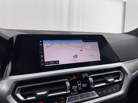 BMW 3-serie 320i High Executive M-Sportpack (INCL.BTW) *LEATHER-MICROFIBRE | FULL-LED | HEATED-SPORTSEATS | BLIND-SPOT | HIFI-SOUND | KEYLESS | NAVI-FULLMAP | ECC | PDC | CRUISE | 20''ALU*