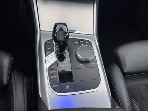 BMW 3-serie 320i High Executive M-Sportpack (INCL.BTW) *LEATHER-MICROFIBRE | FULL-LED | HEATED-SPORTSEATS | BLIND-SPOT | HIFI-SOUND | KEYLESS | NAVI-FULLMAP | ECC | PDC | CRUISE | 20''ALU*