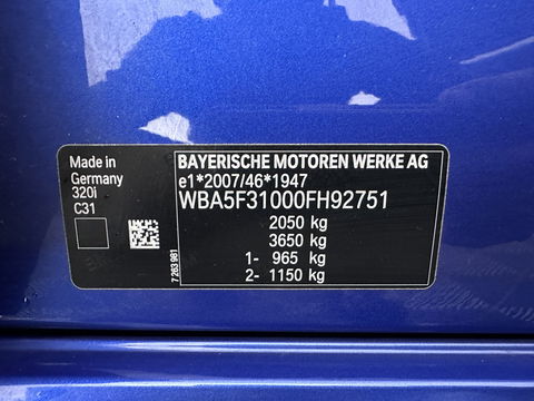 BMW 3-serie 320i High Executive M-Sportpack (INCL.BTW) *LEATHER-MICROFIBRE | FULL-LED | HEATED-SPORTSEATS | BLIND-SPOT | HIFI-SOUND | KEYLESS | NAVI-FULLMAP | ECC | PDC | CRUISE | 20''ALU*