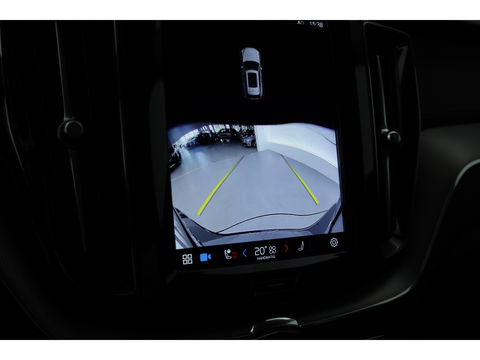 Volvo XC60 2.0 T8 Plug-in hybrid AWD Ultimate Dark | Head-up | 360 camera | Pano-dak | Stoel + stuurverw.