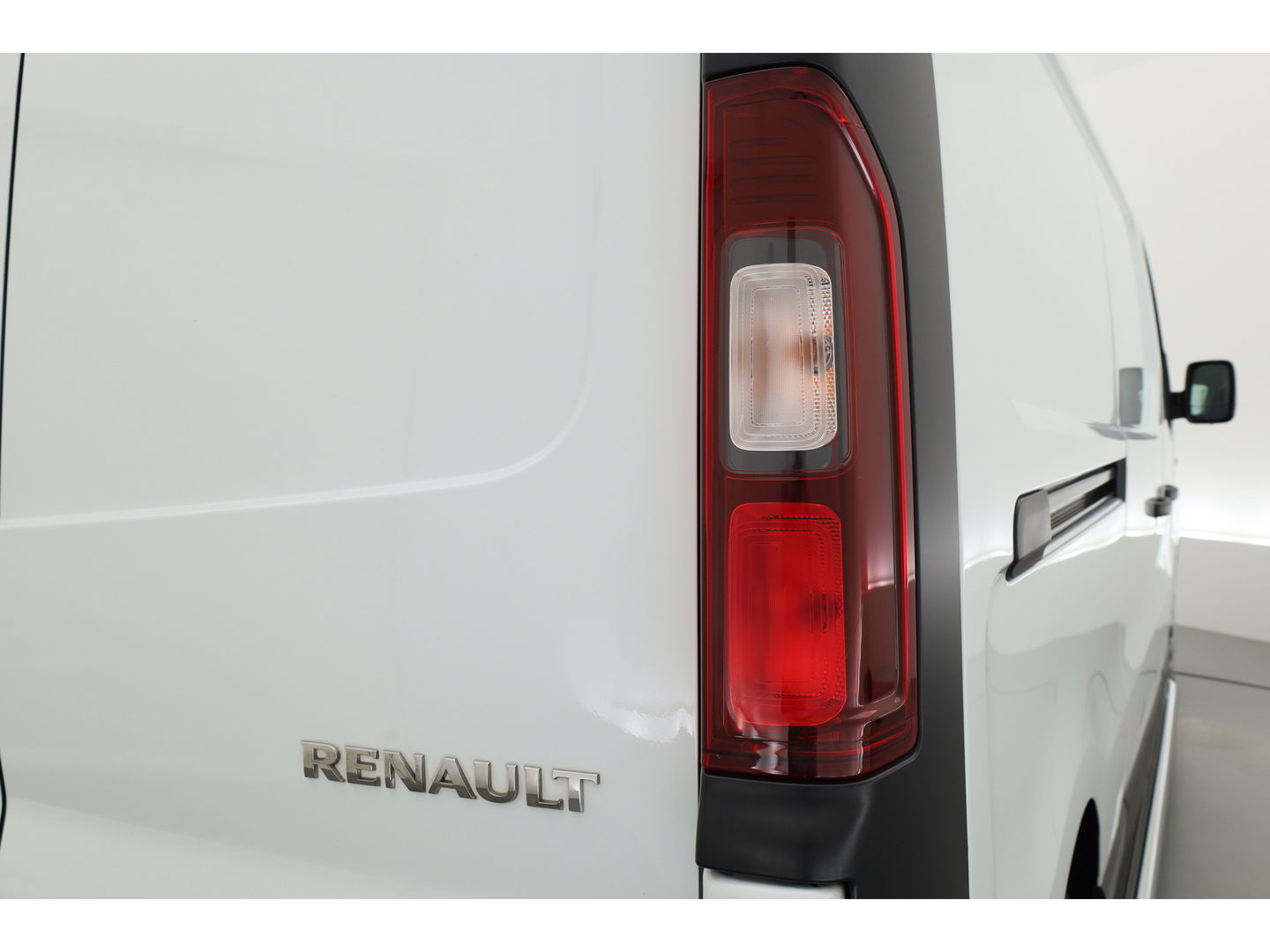 Renault Trafic 2.0 dCi 120 T29 L2H1 Comfort | Navi | Android Auto | Cruise | Airco | PDC A |
