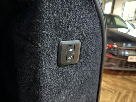 Land Rover Range Rover Sport P400e HSE PANO CAM KEYLESS VOL'