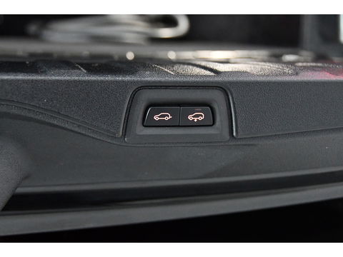 BMW X5 XDrive45e High Executive, Pano, Luchtvering, BTW