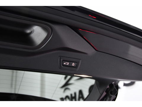 BMW X5 XDrive45e High Executive, Pano, Luchtvering, BTW