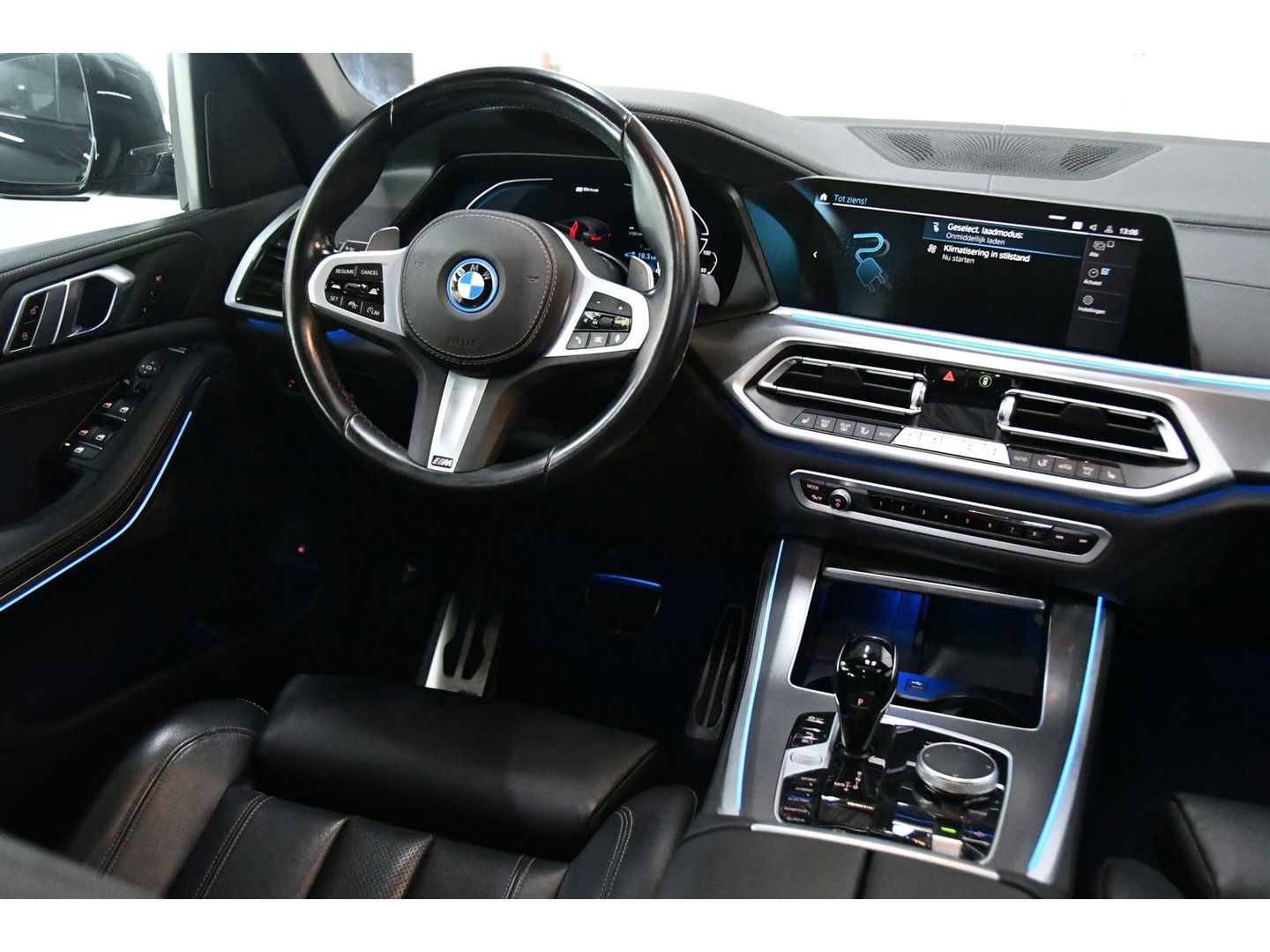 BMW X5 XDrive45e High Executive, Pano, Luchtvering, BTW
