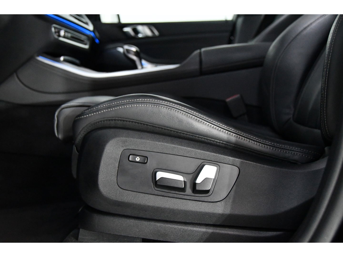 BMW X5 XDrive45e High Executive, Pano, Luchtvering, BTW