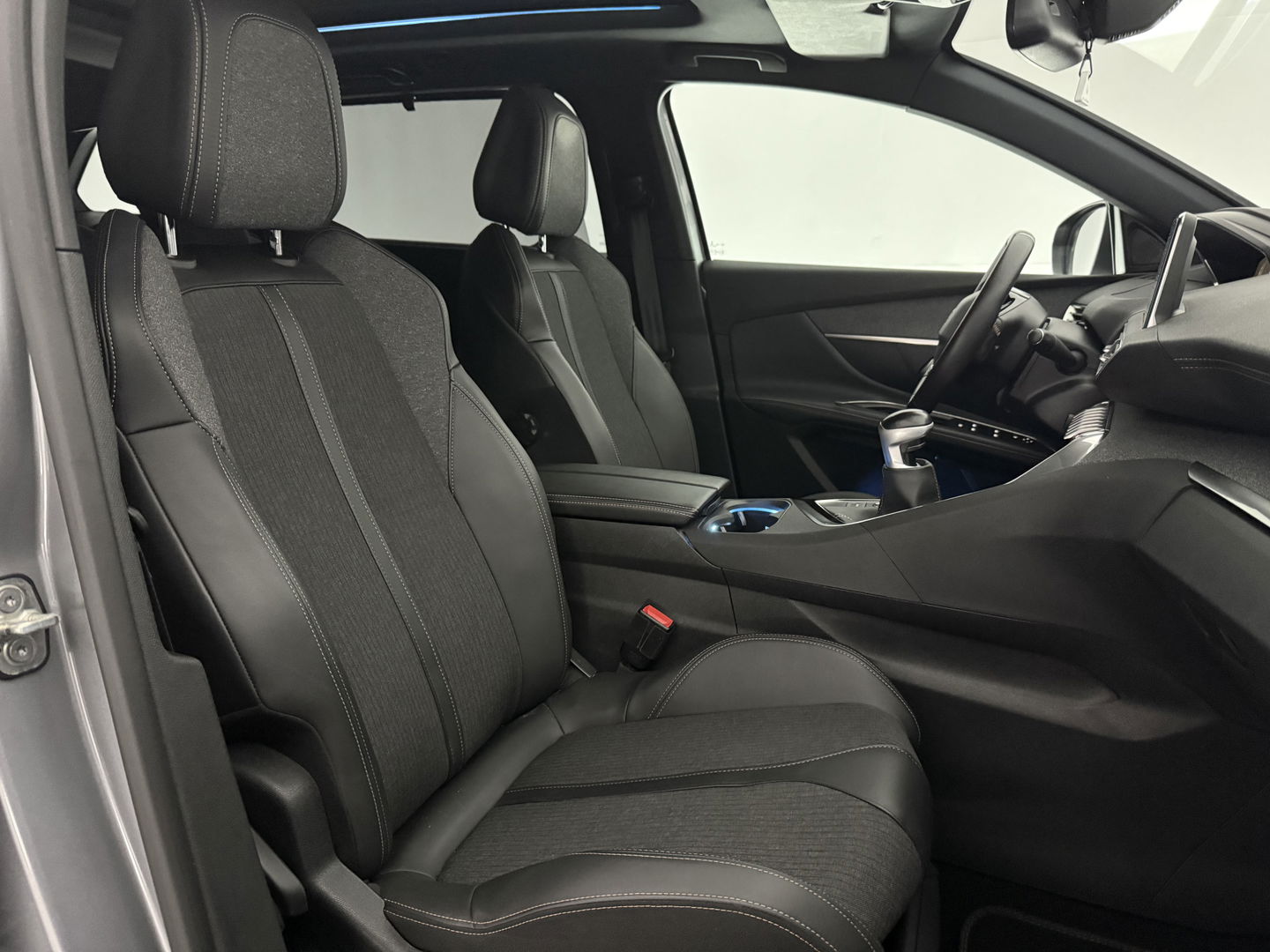 Peugeot 5008 1.2 PureTech GT-Line 7p | Pano | Sfeer | 360° | Virtual | Parkeersens. | Keyless | Dodehoek | NAP