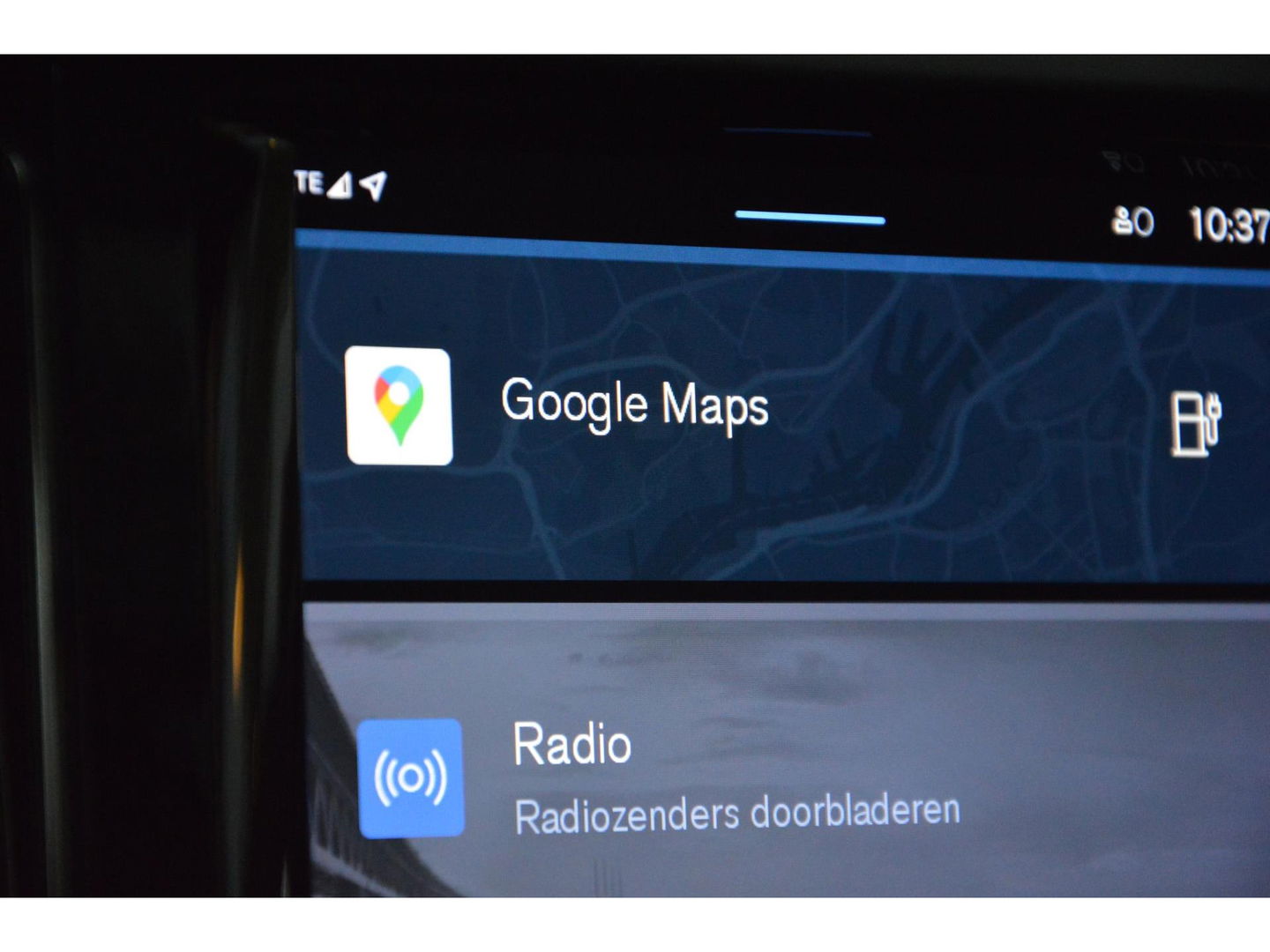 Volvo XC60 T6 Hybride Plus Dark Long Range | Camera | Stoel + Stuur Verwarming | Panormadak | BLIS |