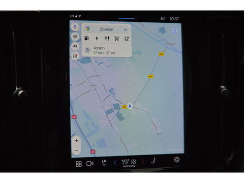 Volvo XC60 T6 Hybride Plus Dark Long Range | Camera | Stoel + Stuur Verwarming | Panormadak | BLIS |