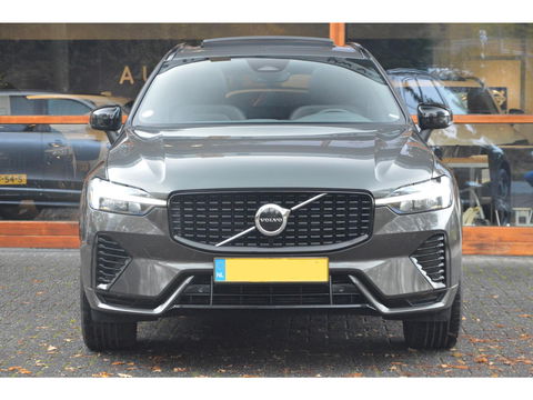 Volvo XC60 T6 Hybride Plus Dark Long Range | Camera | Stoel + Stuur Verwarming | Panormadak | BLIS |