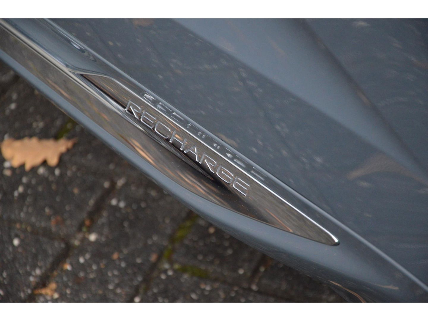 Volvo XC60 T6 Hybride Plus Dark Long Range | Camera | Stoel + Stuur Verwarming | Panormadak | BLIS |