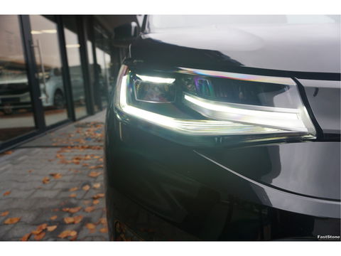 Volkswagen Caddy 2.0TDI 122PK DSG AUT Black Edition BPM VRIJ!! Apple Carplay, Camera, LED, 18" Velgen, Trekhaak C02
