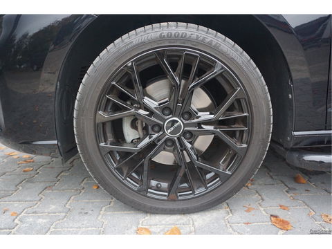 Volkswagen Caddy 2.0TDI 122PK DSG AUT Black Edition BPM VRIJ!! Apple Carplay, Camera, LED, 18" Velgen, Trekhaak C02