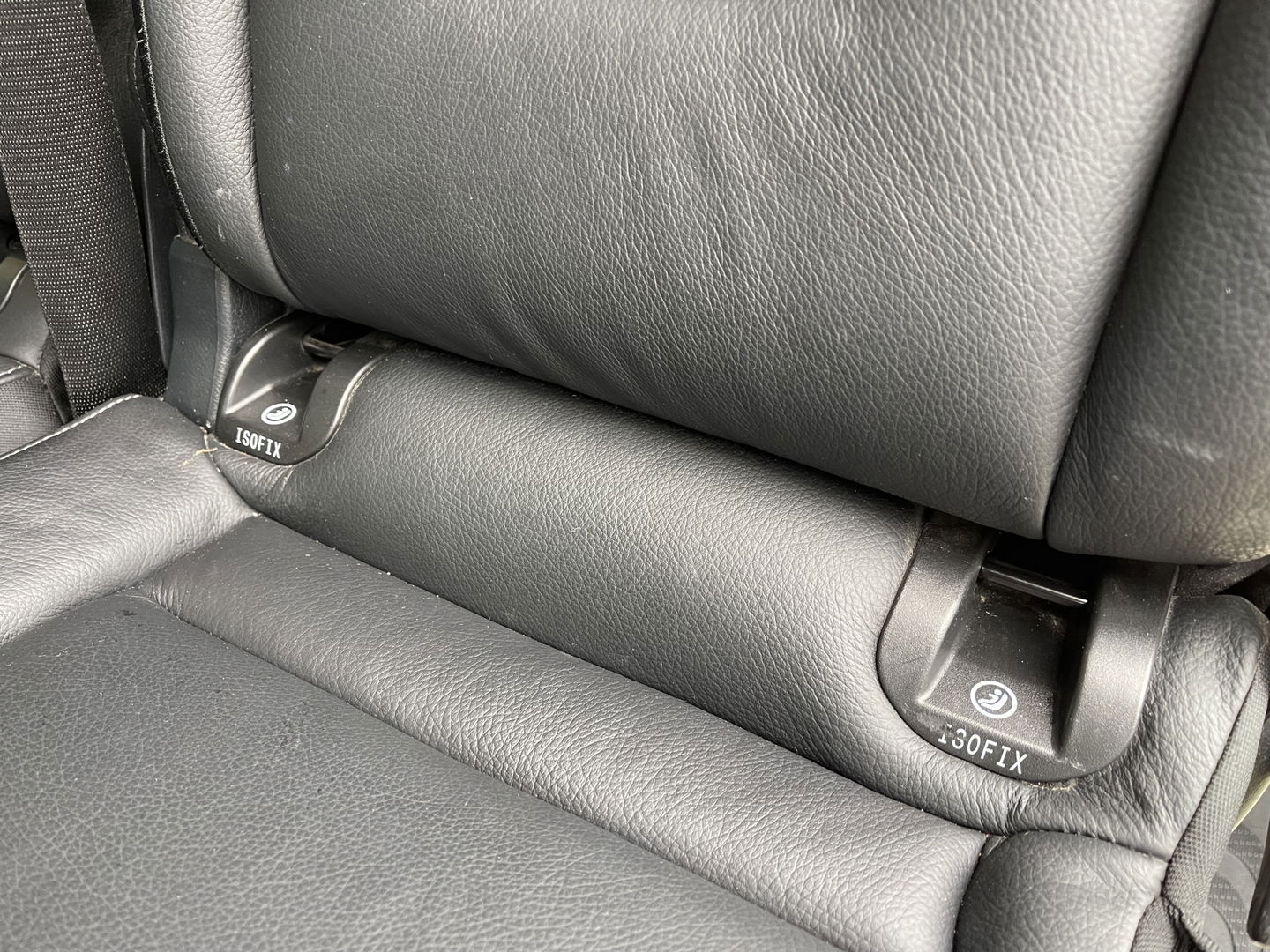 Mercedes-Benz V-Klasse 250d 190pk automaat Lang L2H1 DC 5 persoons Avantgarde / vaste prijs rijklaar € 39.950 marge / lease vanaf € 652 / zwart leer / electrische schuifdeuren / zwart metallic / burmester