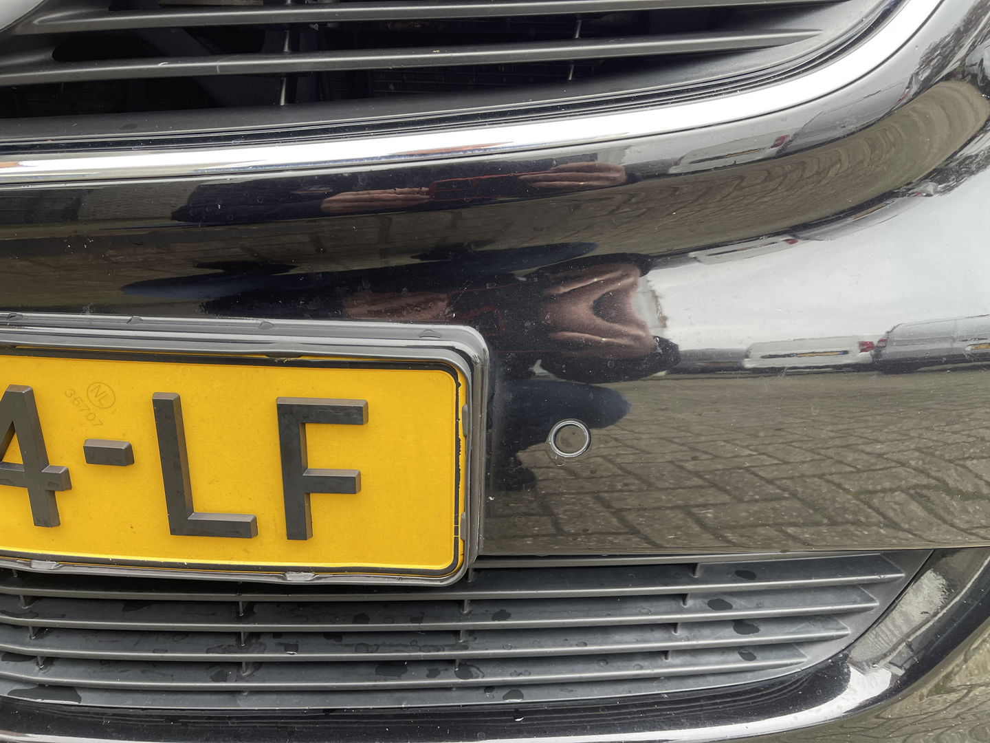 Mercedes-Benz V-Klasse 250d 190pk automaat Lang L2H1 DC 5 persoons Avantgarde / vaste prijs rijklaar € 39.950 marge / lease vanaf € 652 / zwart leer / electrische schuifdeuren / zwart metallic / burmester