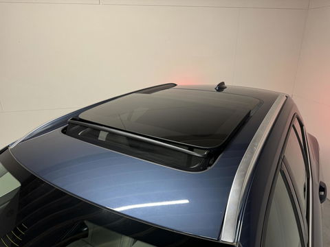 Volvo XC40 1.5 T4 Recharge Inscription Pano Leer Carplay Camera