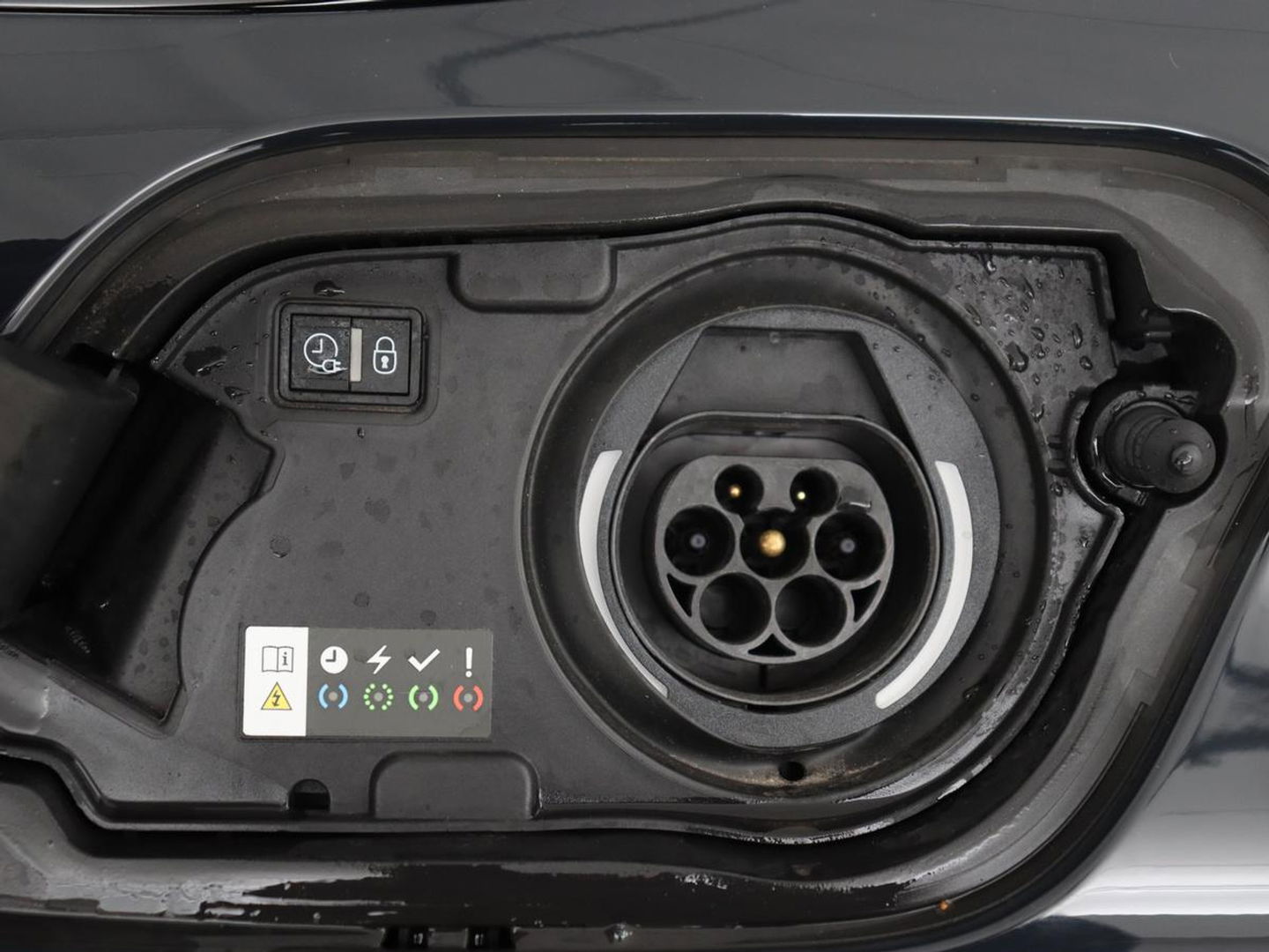 Peugeot 508 1.6 HYbrid GT | Stoelverwarming | Adaptive cruise | Camera | Carplay | Half leder | Keyless | Navigatie | Full LED | Sfeerverlichting | Digital Cockpit | PHEV | Plug In