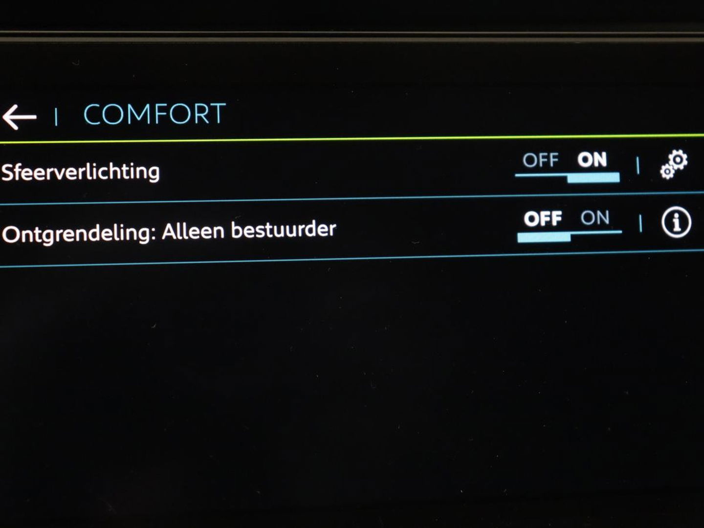 Peugeot 508 1.6 HYbrid GT | Stoelverwarming | Adaptive cruise | Camera | Carplay | Half leder | Keyless | Navigatie | Full LED | Sfeerverlichting | Digital Cockpit | PHEV | Plug In