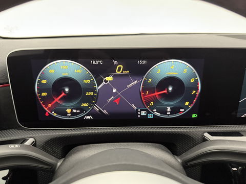 Mercedes-Benz A-Klasse 200 AMG | Pano | Virtual | Camera | LED | Parkeersens. | NAP