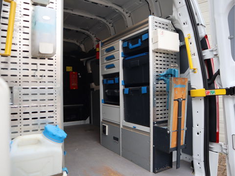 Ford Transit Custom 2.0 TDCI 105 pk Euro 6 L2H2 Sortimo Inrichting - Omvormer 220V - Trekhaak - Camera