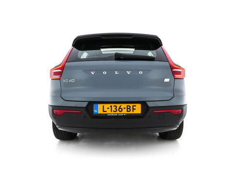 Volvo XC40 Recharge P8 AWD R-Design [ 3-Fase ] {SOH-91%} (INCL-BTW) *PANO | FULL-LEATHER | DIGI-COCKPIT | FULL-LED | MEMORY-PACK | HARMAN/KARDON | TOP-VIEW | CARPLAY | NAVI-FULLMAP | ECC | PDC | KEYLESS | HEATED-SPORTSEATS | BLIS | CAPLAY | 19"ALU*