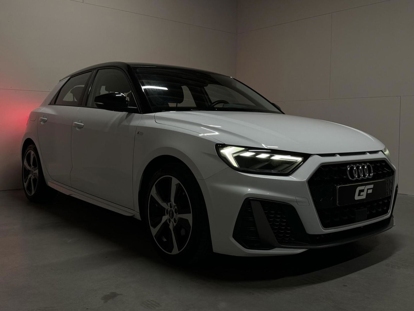 Audi A1 Sportback 30 TFSI S-Line Carplay Cruise Clima PDC