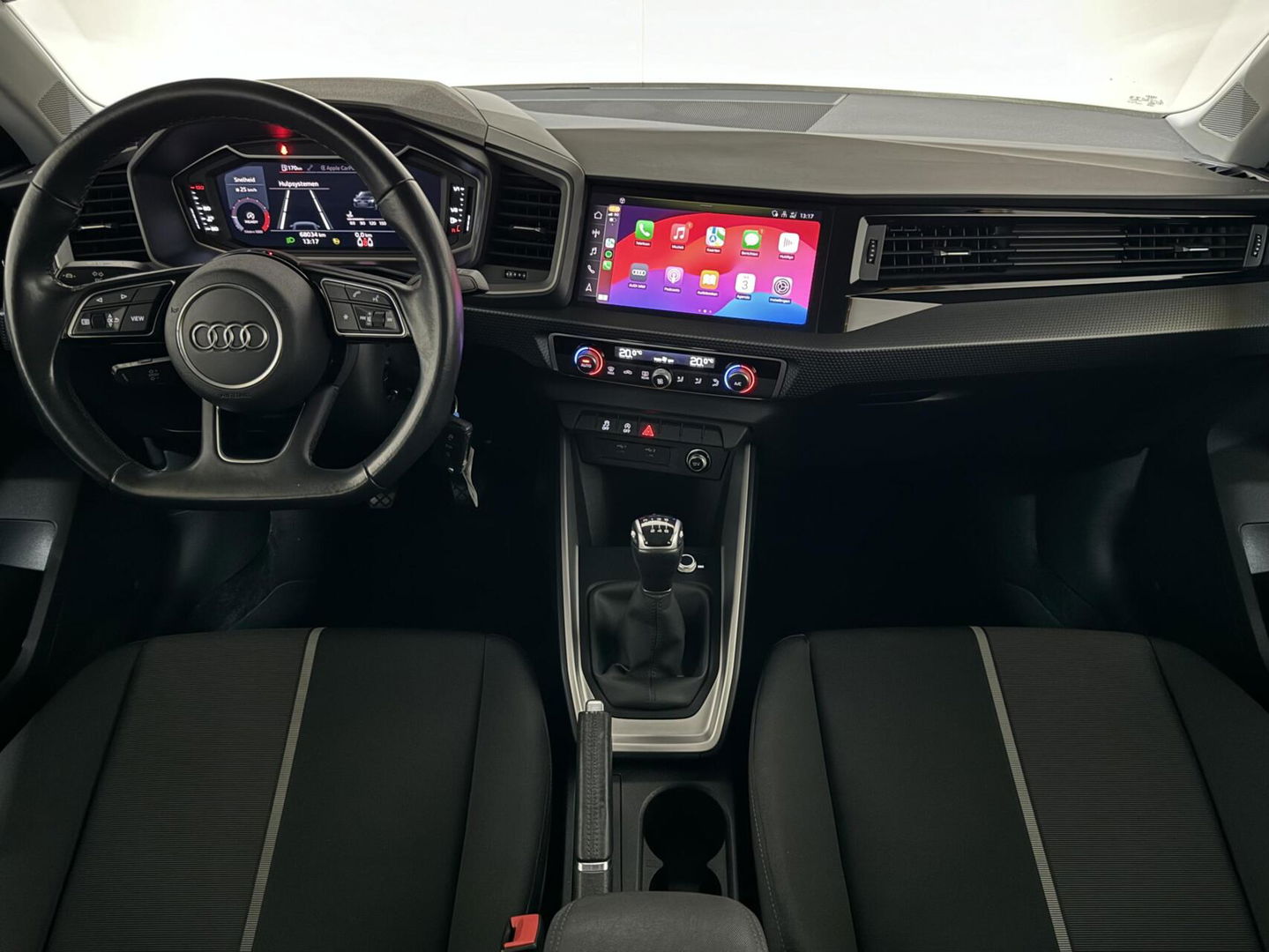 Audi A1 Sportback 30 TFSI S-Line Carplay Cruise Clima PDC