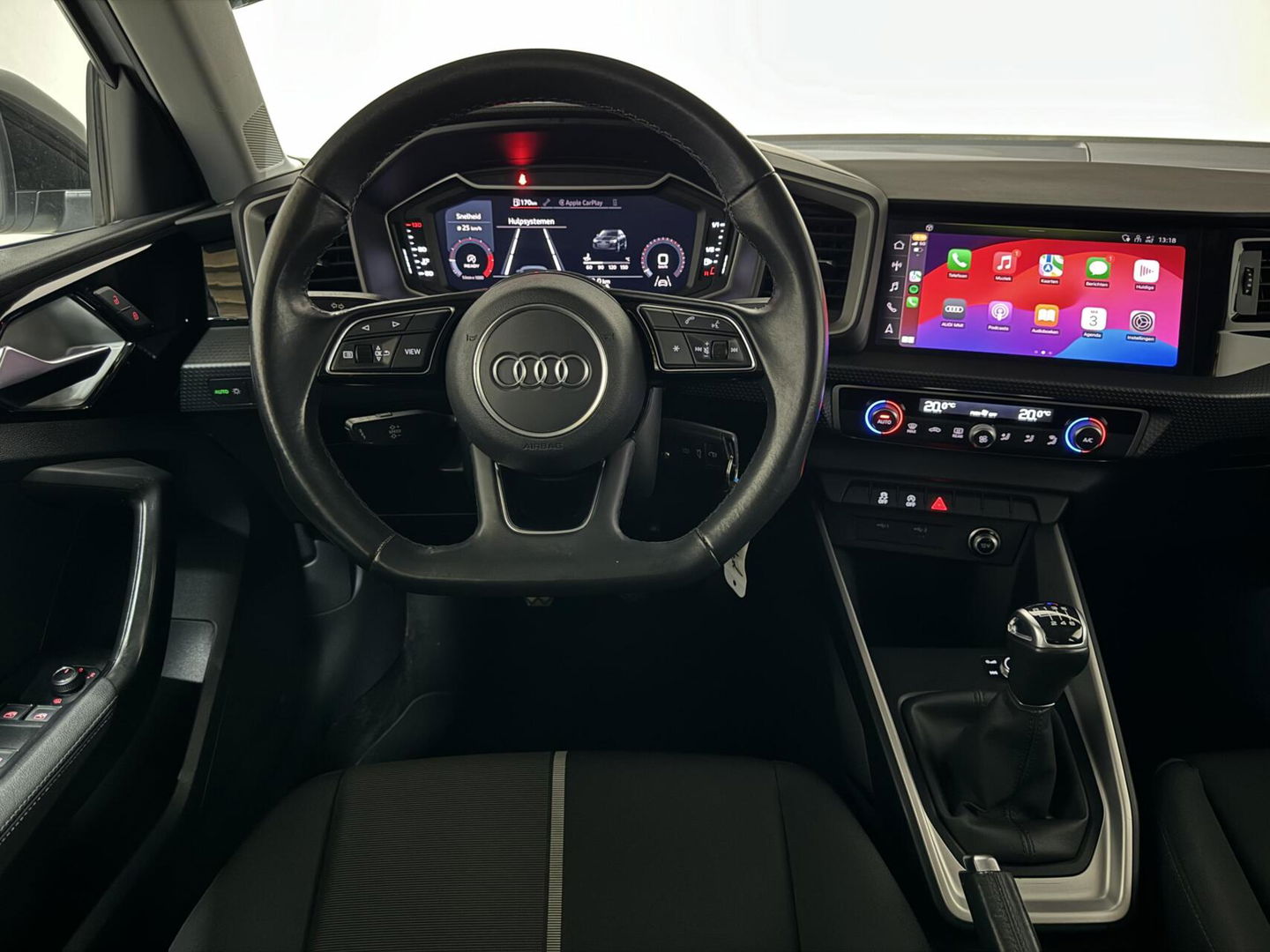 Audi A1 Sportback 30 TFSI S-Line Carplay Cruise Clima PDC