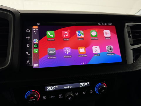 Audi A1 Sportback 30 TFSI S-Line Carplay Cruise Clima PDC