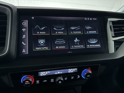 Audi A1 Sportback 30 TFSI S-Line Carplay Cruise Clima PDC