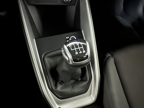 Audi A1 Sportback 30 TFSI S-Line Carplay Cruise Clima PDC