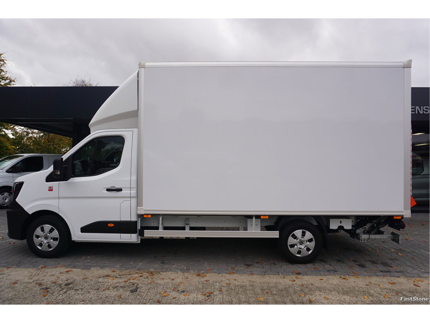 Renault Master T35 150PK L4 Bakwagen BPM VRIJ!! 10" Apple CP/Android A, Lat om Lat, Dhollandia, Trekhaak!! NR. 001*