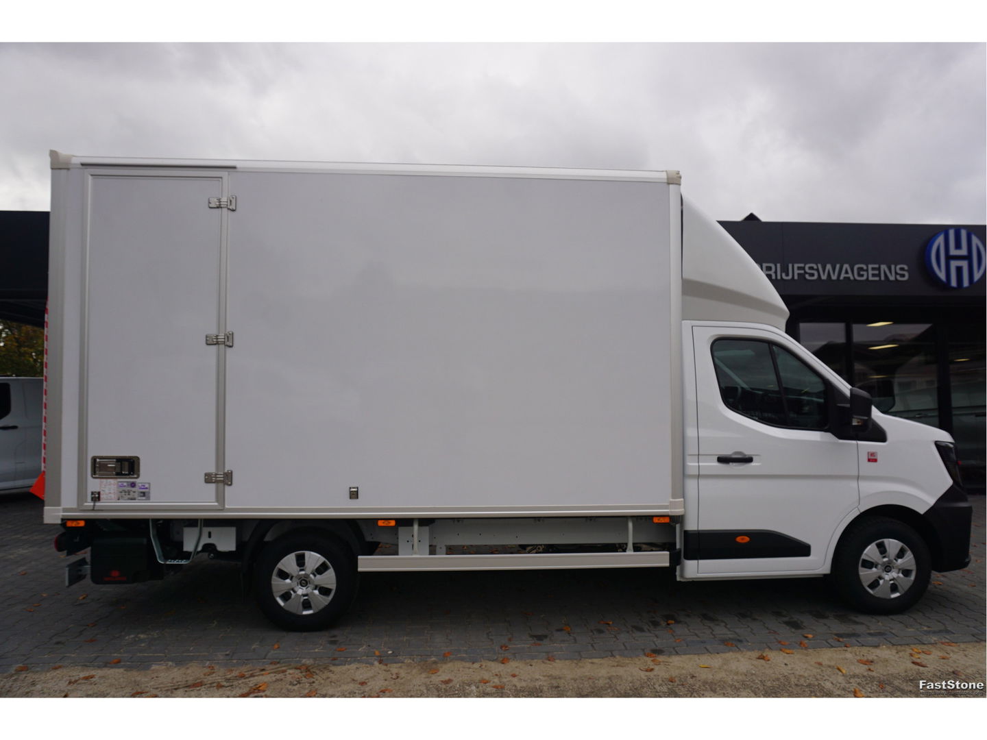 Renault Master T35 150PK L4 Bakwagen BPM VRIJ!! 10" Apple CP/Android A, Lat om Lat, Dhollandia, Trekhaak!! NR. 001*