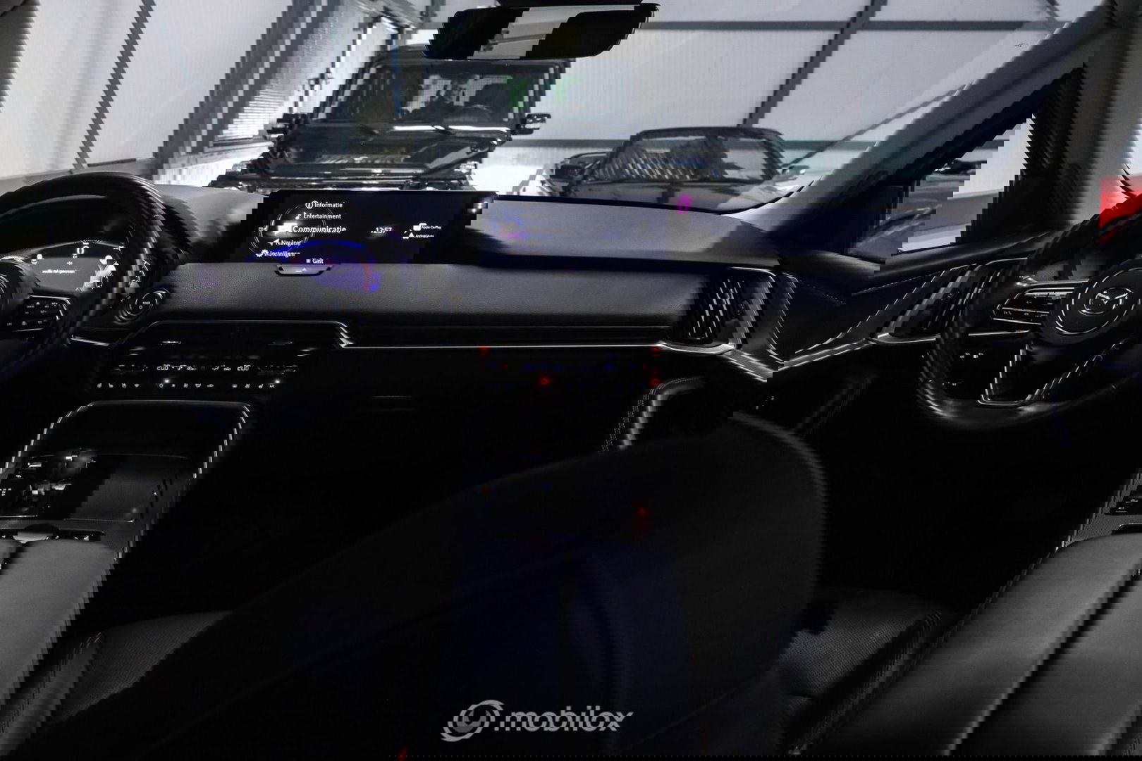 Mazda CX-60 2.5 e-SkyActiv PHEV Takumi AWD | Trekhaak | Bose | Leder | 360 cam | Adaptive | Memory | Stoelkoeling | Stoelverwarming | stuurw