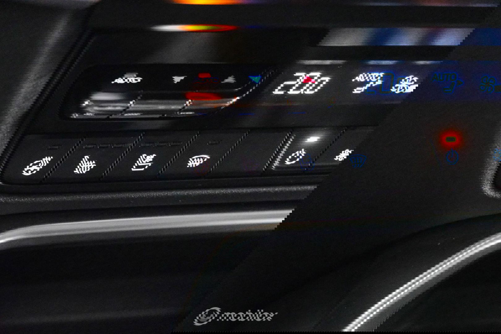 Mazda CX-60 2.5 e-SkyActiv PHEV Takumi AWD | Trekhaak | Bose | Leder | 360 cam | Adaptive | Memory | Stoelkoeling | Stoelverwarming | stuurw