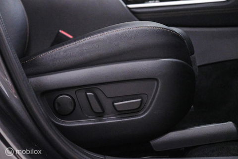 Mazda CX-60 2.5 e-SkyActiv PHEV Takumi AWD | Trekhaak | Bose | Leder | 360 cam | Adaptive | Memory | Stoelkoeling | Stoelverwarming | stuurw