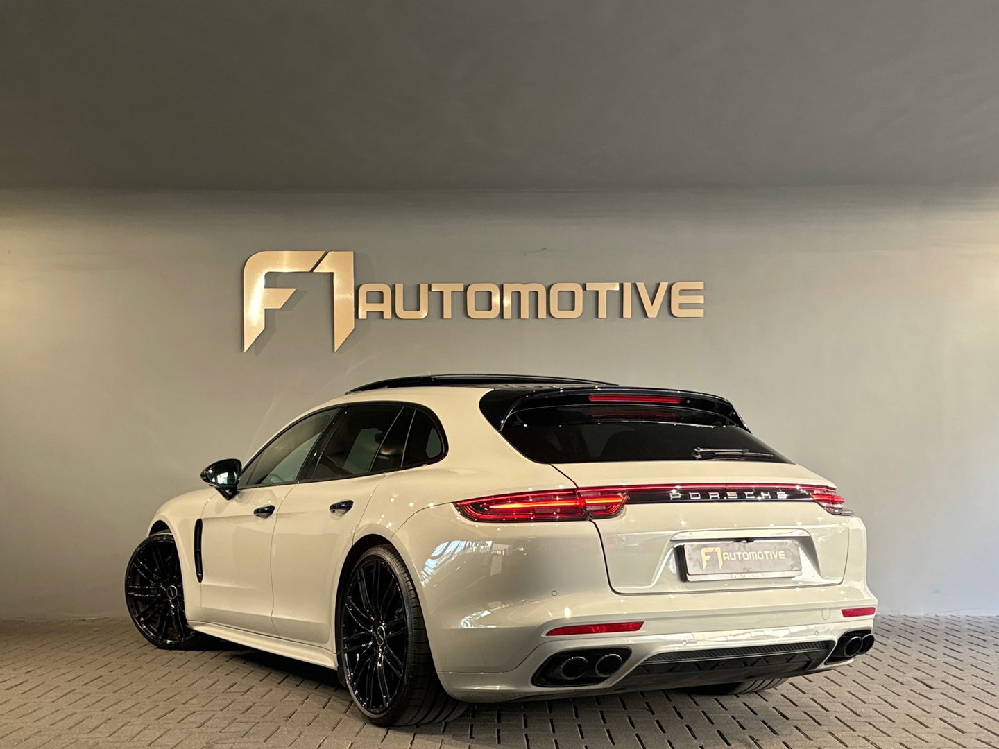 Porsche Panamera Sport Turismo 2.9 4S Pano|Sportdesign|Burmester