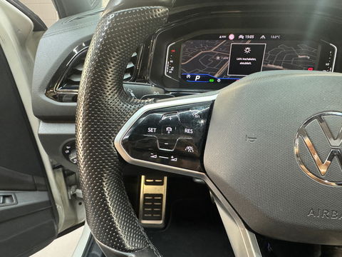 Volkswagen T-Roc 1.5 TSI R-Line Pano|Beats|Keyl|Camera|Dodeh