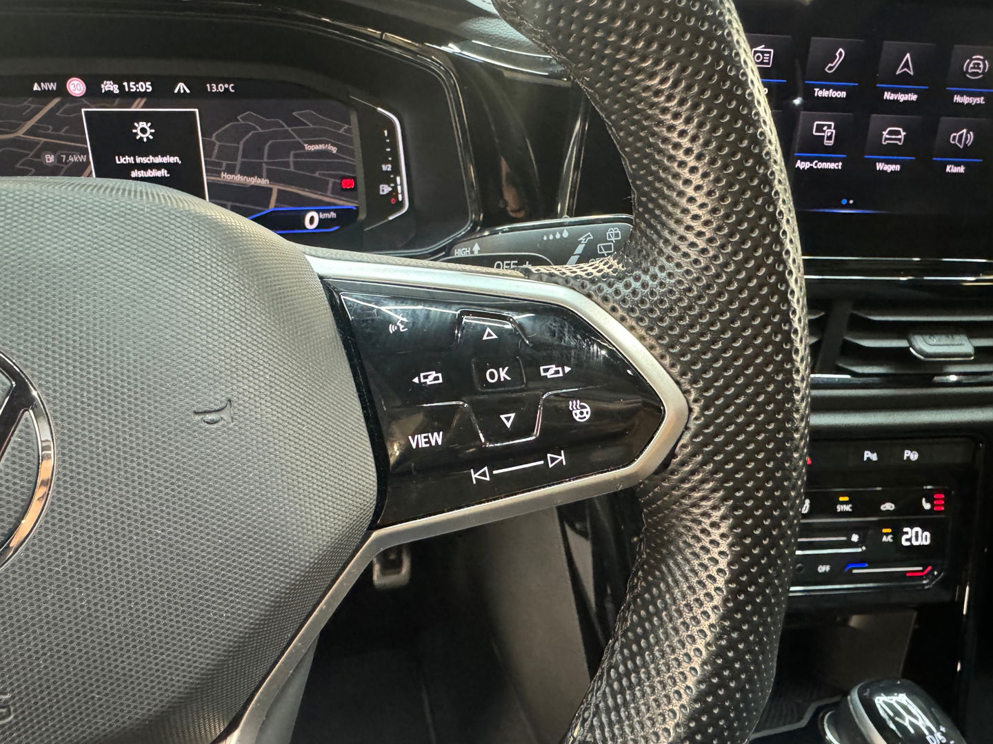 Volkswagen T-Roc 1.5 TSI R-Line Pano|Beats|Keyl|Camera|Dodeh