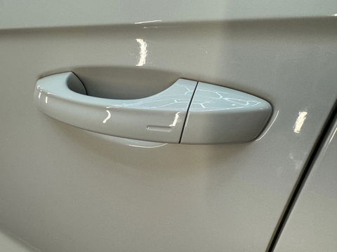 Volkswagen T-Roc 1.5 TSI R-Line Pano|Beats|Keyl|Camera|Dodeh