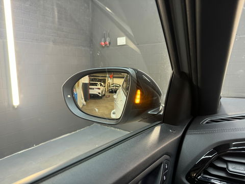 Volkswagen T-Roc 1.5 TSI R-Line Pano|Beats|Keyl|Camera|Dodeh