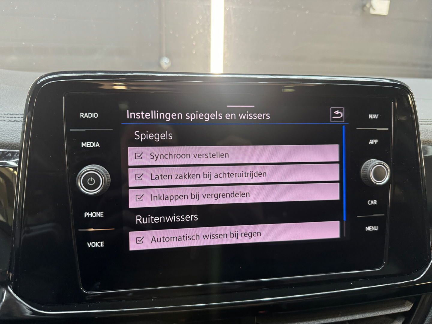 Volkswagen T-Roc 1.5 TSI R-Line Pano|Beats|Keyl|Camera|Dodeh