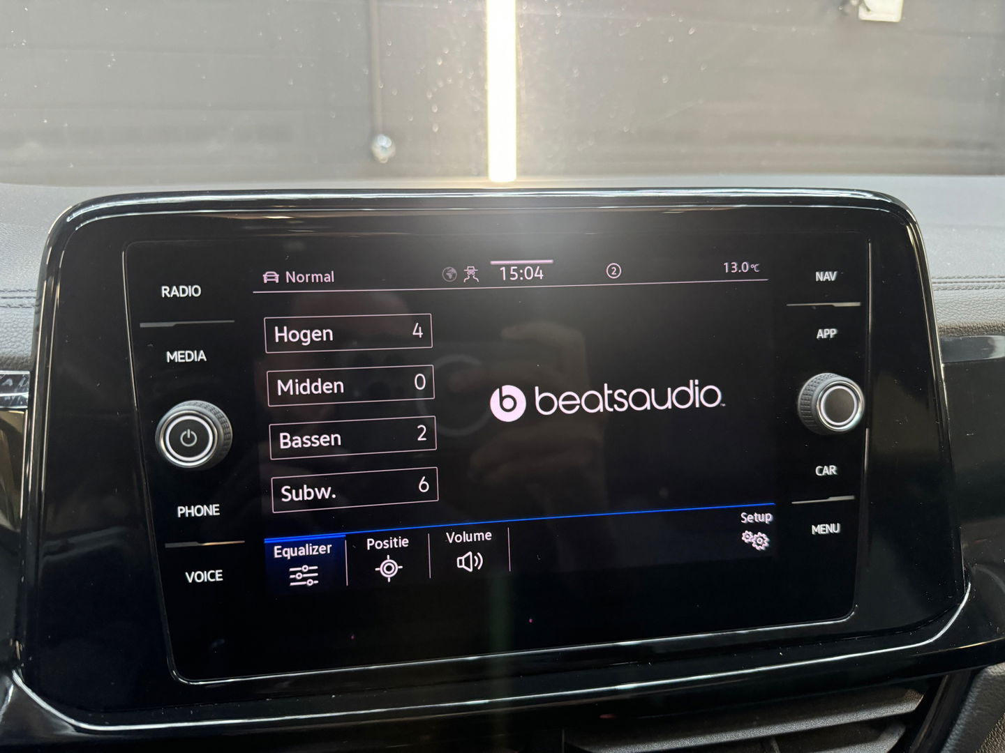 Volkswagen T-Roc 1.5 TSI R-Line Pano|Beats|Keyl|Camera|Dodeh