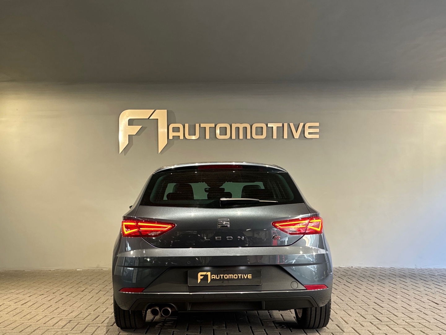 SEAT Leon 2.0 TSI FR Business Intense Keyles|DSG|Sfeer|Beats