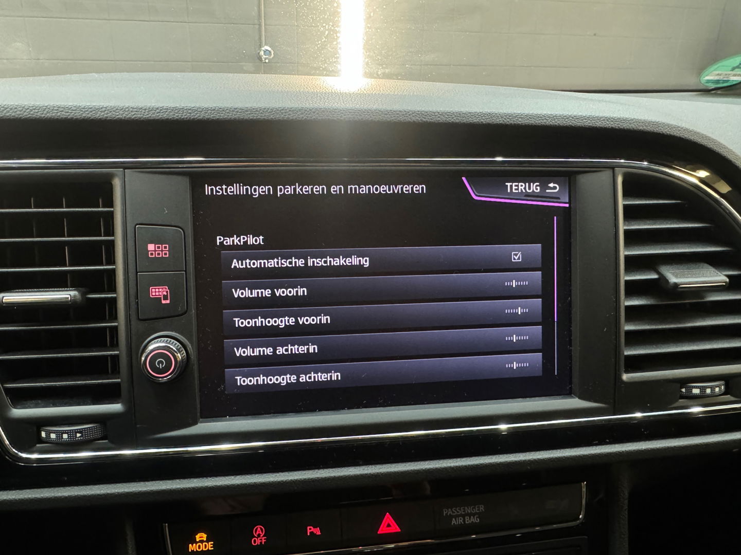 SEAT Leon 2.0 TSI FR Business Intense Keyles|DSG|Sfeer|Beats