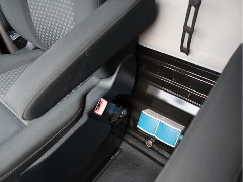 Ford Transit Custom 2.0 TDCI 105 pk Euro 6 L2H2 Sortimo Inrichting - Omvormer 220V - Trekhaak - Camera