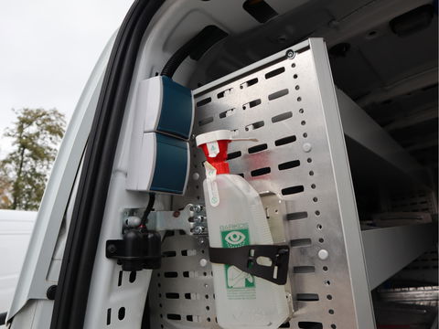 Ford Transit Custom 2.0 TDCI 105 pk Euro 6 L2H2 Sortimo Inrichting - Omvormer 220V - Trekhaak - Camera