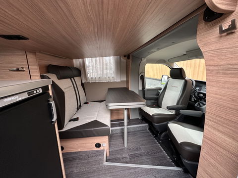Weinsberg X-CURSION 500 MQ Edition | Hefbed | Stoelverwarming | TV-Satelliet | Thule Cassetteluifel | Achteruitrijcamera | Apple Carplay | Android Auto
