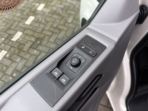 Weinsberg X-CURSION 500 MQ Edition | Hefbed | Stoelverwarming | TV-Satelliet | Thule Cassetteluifel | Achteruitrijcamera | Apple Carplay | Android Auto