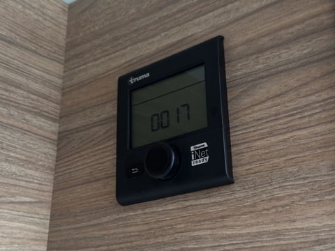 Weinsberg X-CURSION 500 MQ Edition | Hefbed | Stoelverwarming | TV-Satelliet | Thule Cassetteluifel | Achteruitrijcamera | Apple Carplay | Android Auto